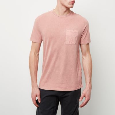 Pink washed pocket slim fit T-shirt